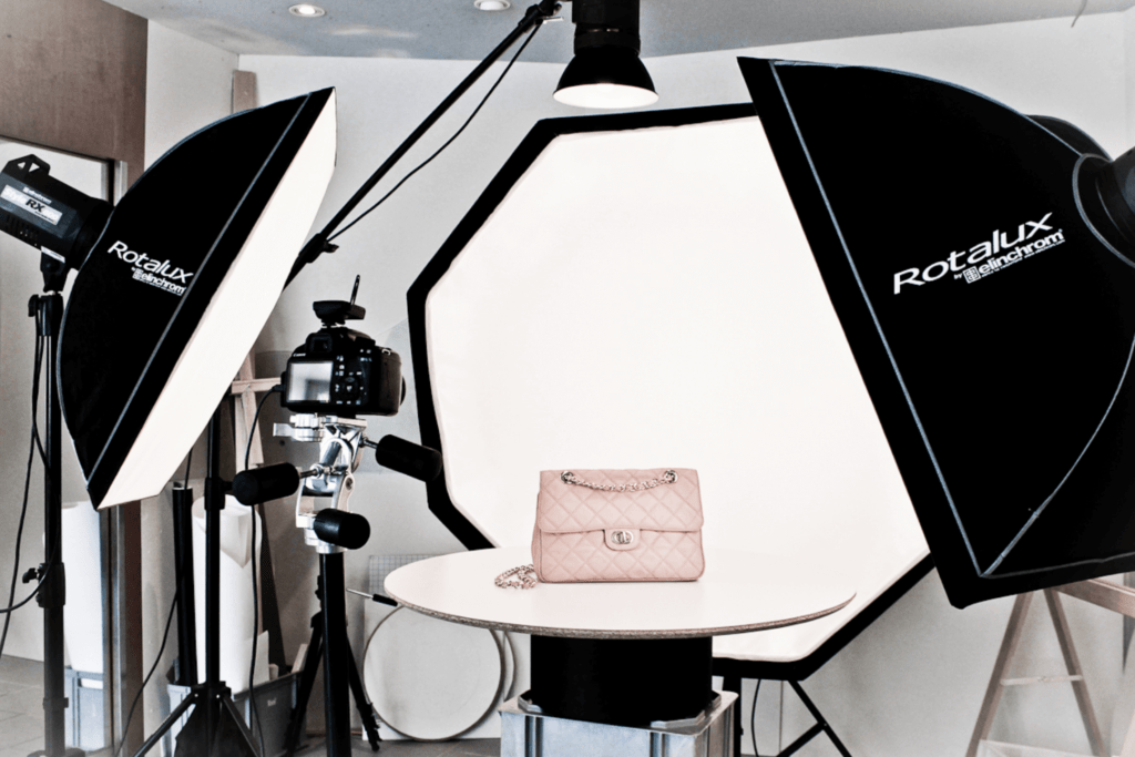 9 ALTERNATIVES TO WHITE BACKGROUND PRODUCT PHOTOGRAPHY