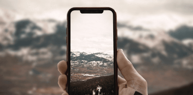 taking pictures using phone-5345