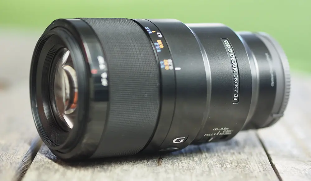 Sony FE 90mm f_2.8 Macro G OSS (E-mount)